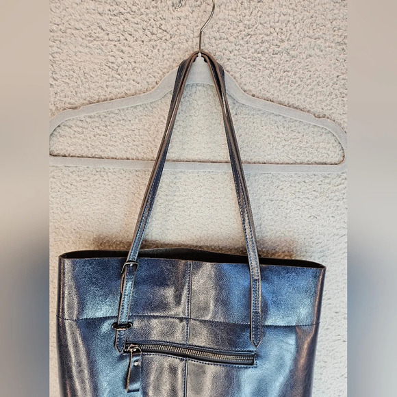 Kattee Womens Beautiful Blue Leather Large Shoulder Bag 14x15.5x5 Classic - Picture 2 of 14